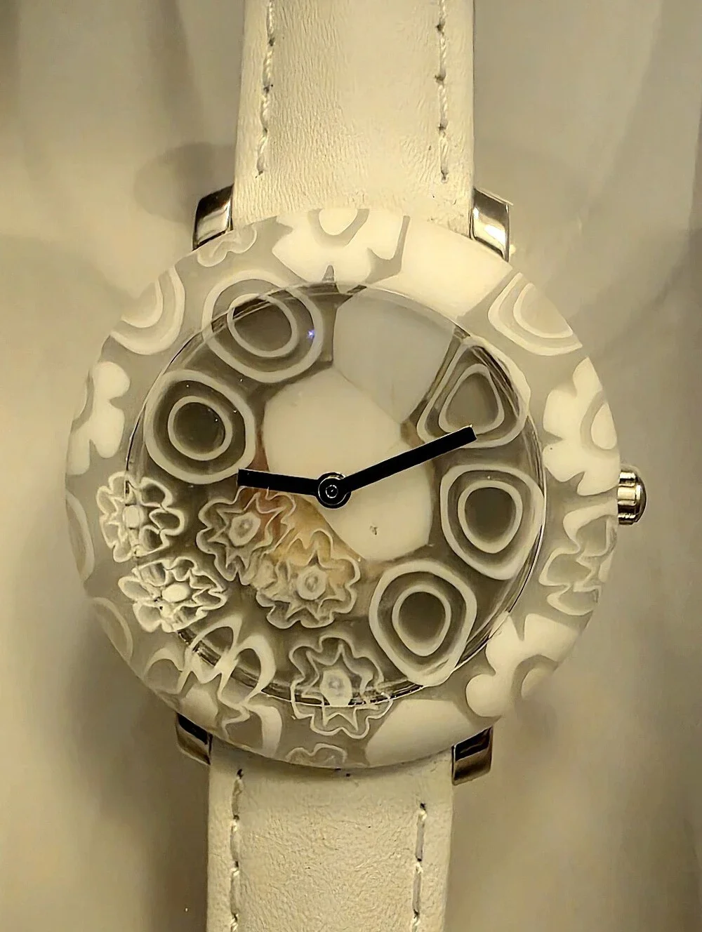 Yunik Handcrafted Murano glass 36mm genuine leather strap w/ safety buckle
